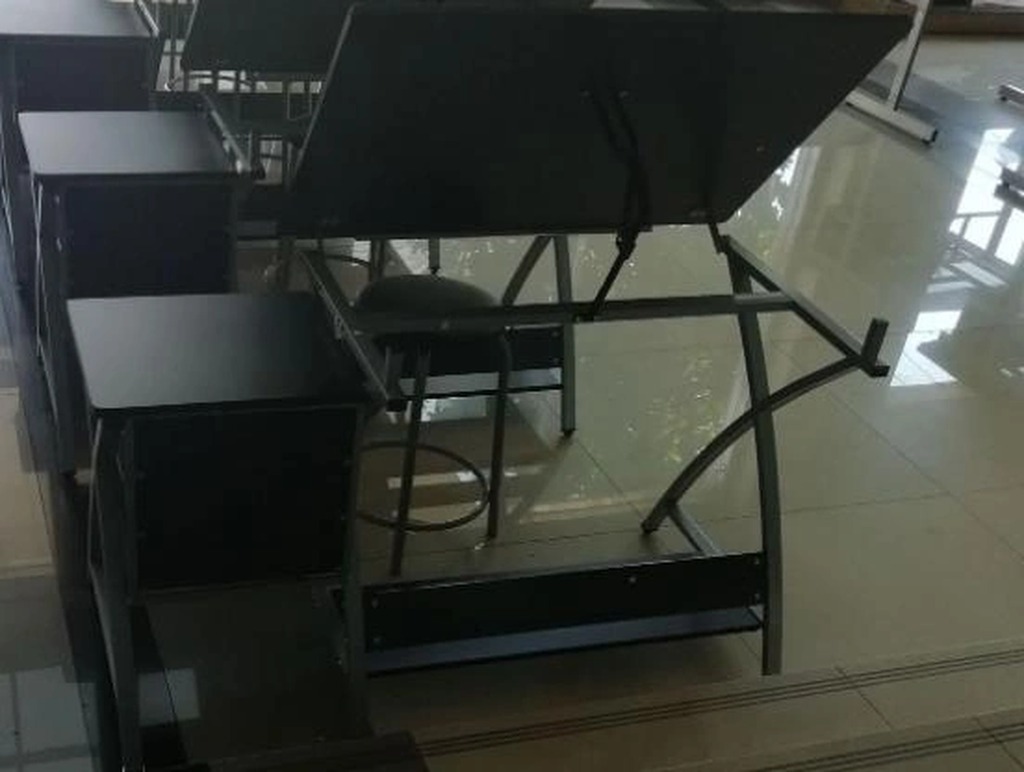 Wholesale Cheap Price Adjustable Drawing Table Desk with Chair