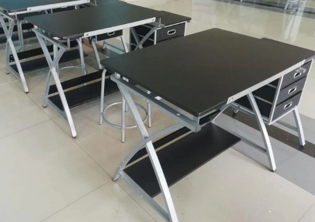 Wholesale Cheap Price Plastic Drawing Table with Metal
